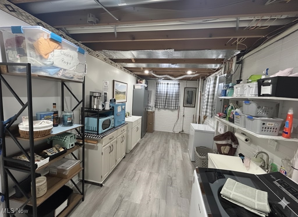 180 Elizabeth Parkway Akron OH 44304