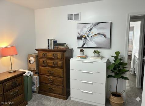 180 Elizabeth Parkway Akron OH 44304