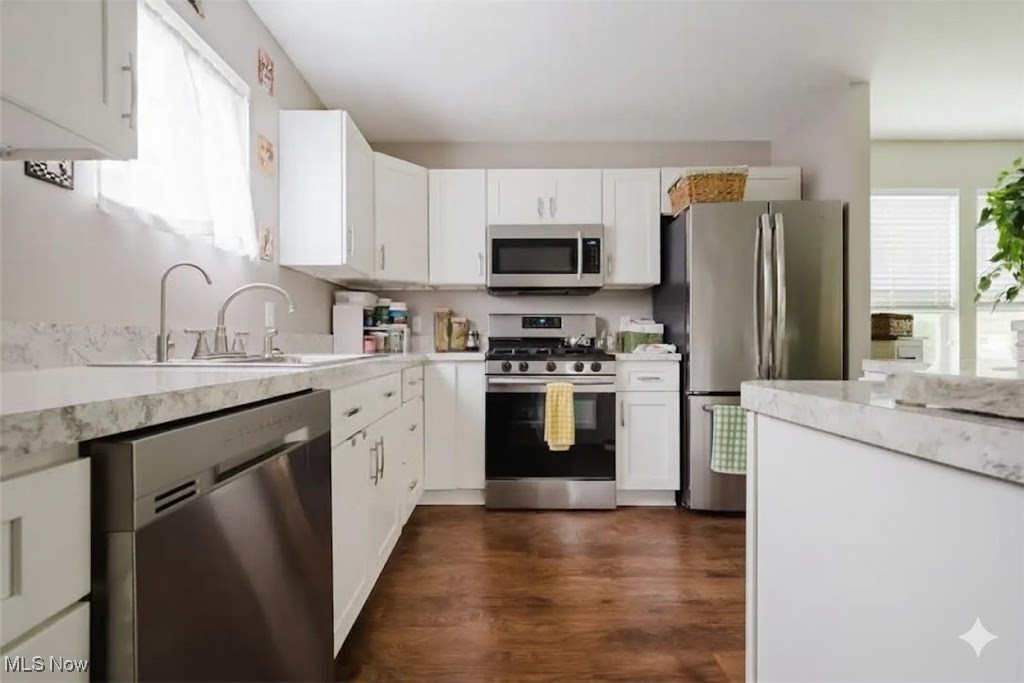 180 Elizabeth Parkway Akron OH 44304