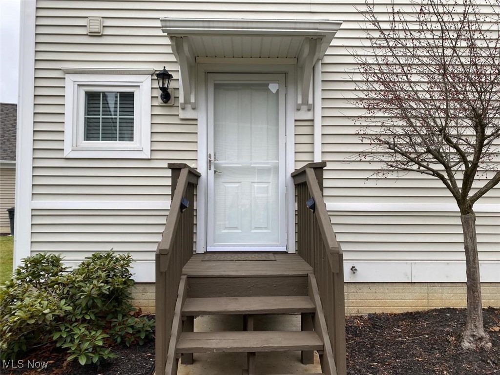 180 Elizabeth Parkway Akron OH 44304