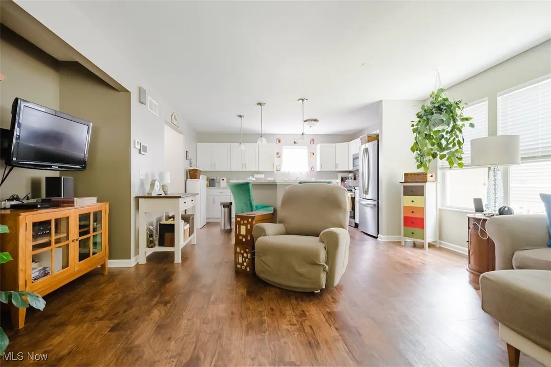 180 Elizabeth Parkway Akron OH 44304