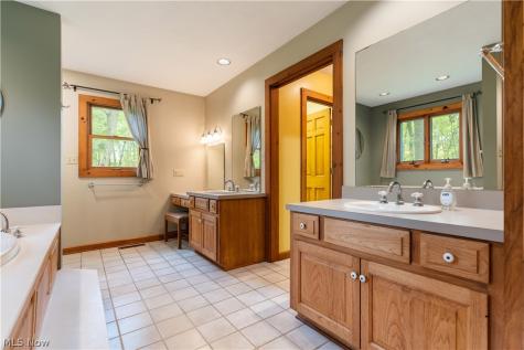 14959 Doylestown Road Doylestown OH 44230