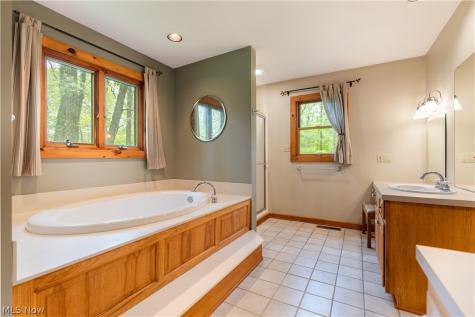 14959 Doylestown Road Doylestown OH 44230