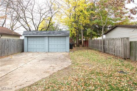 14014 Parkdale Avenue Cleveland OH 44111
