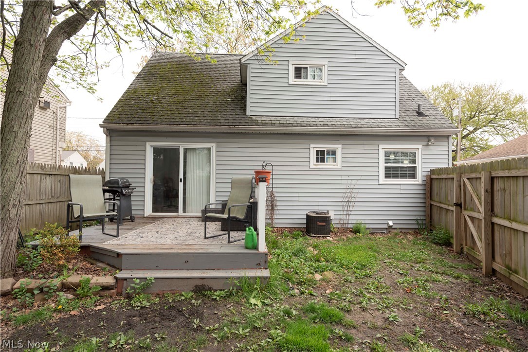 1640 Wiltshire Road Akron OH 44313