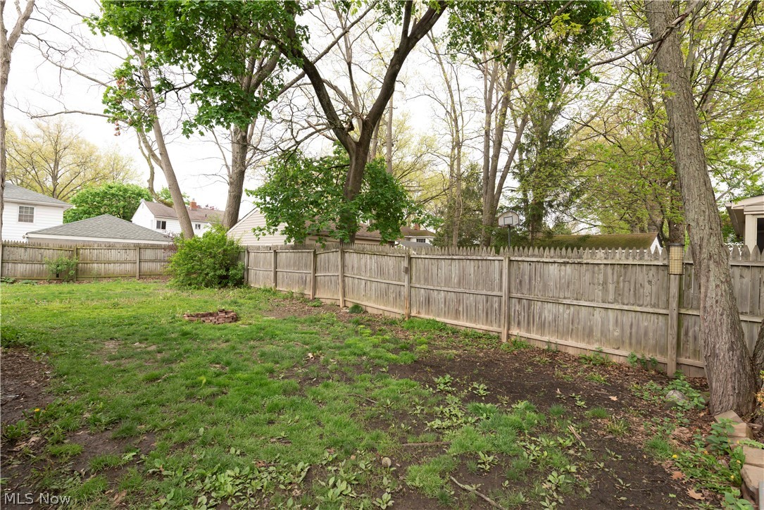 1640 Wiltshire Road Akron OH 44313