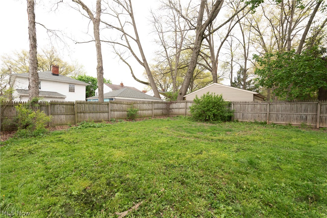 1640 Wiltshire Road Akron OH 44313