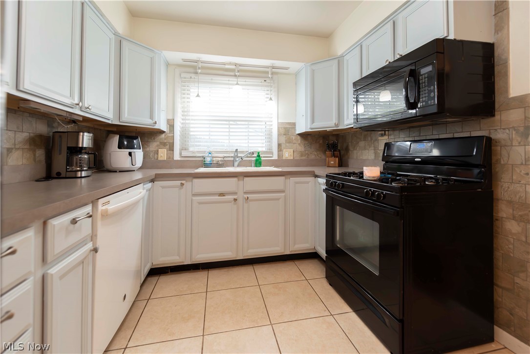 1640 Wiltshire Road Akron OH 44313