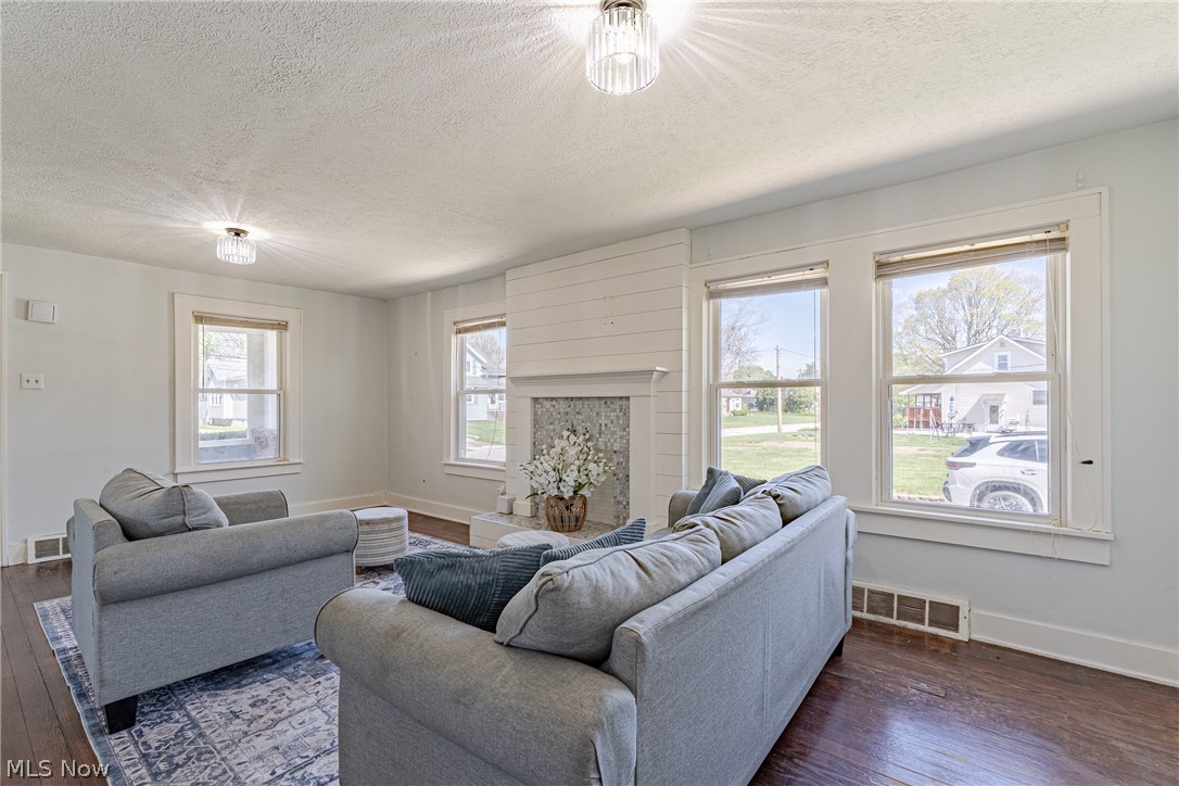 2597 Christensen Avenue Akron OH 44314