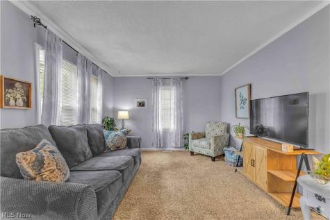1627 33rd Street NE Canton OH 44714