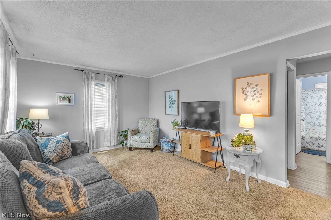 1627 33rd Street NE Canton OH 44714