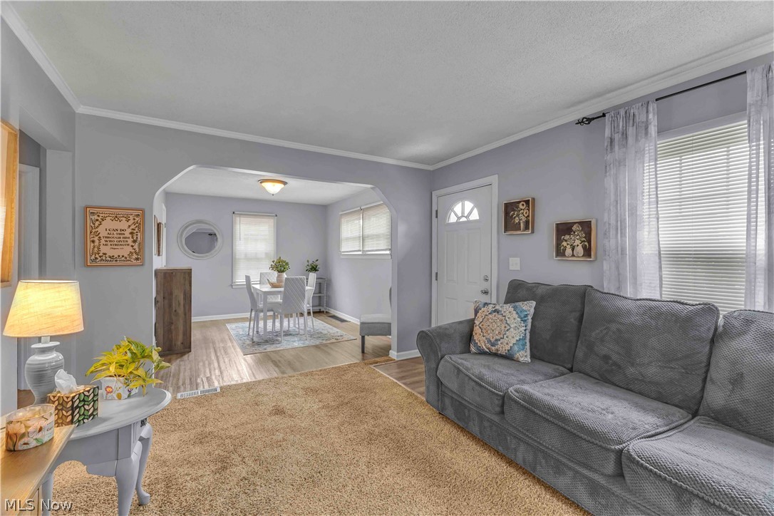 1627 33rd Street NE Canton OH 44714
