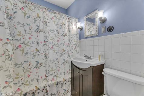 1627 33rd Street NE Canton OH 44714
