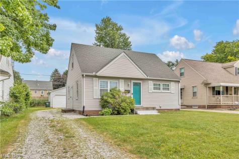 1627 33rd Street NE Canton OH 44714