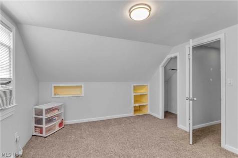 1627 33rd Street NE Canton OH 44714