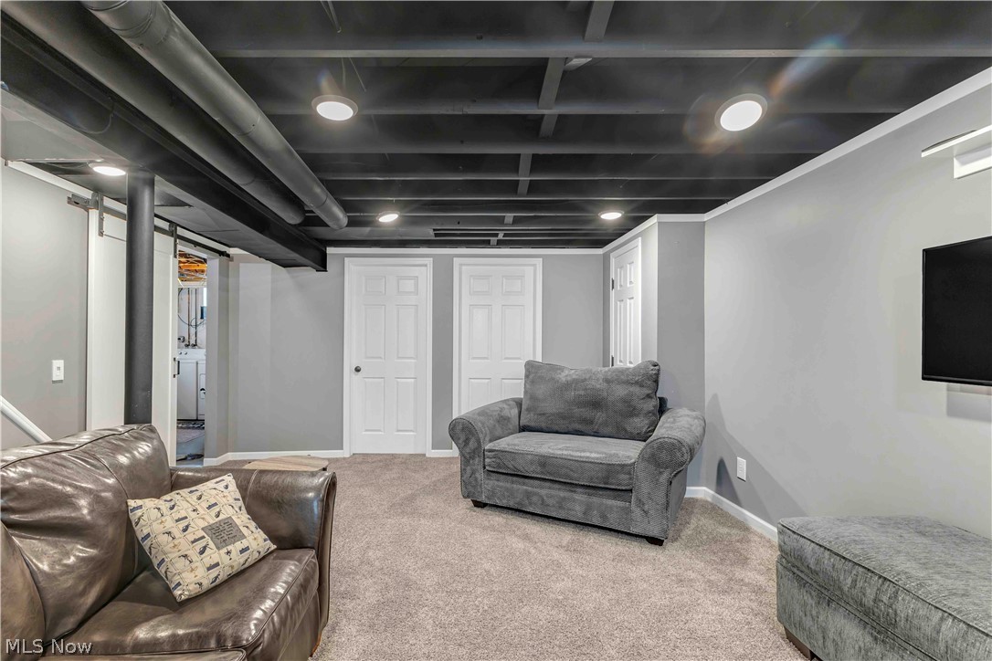 1627 33rd Street NE Canton OH 44714
