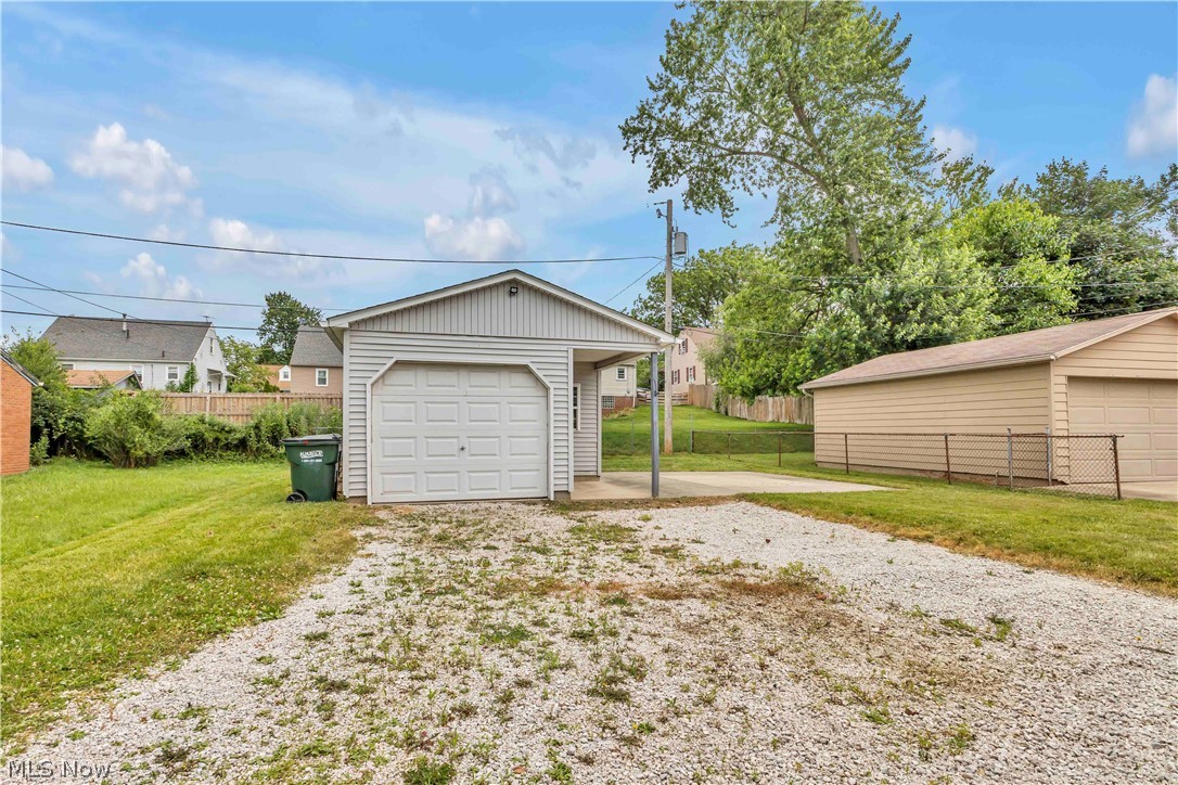 1627 33rd Street NE Canton OH 44714