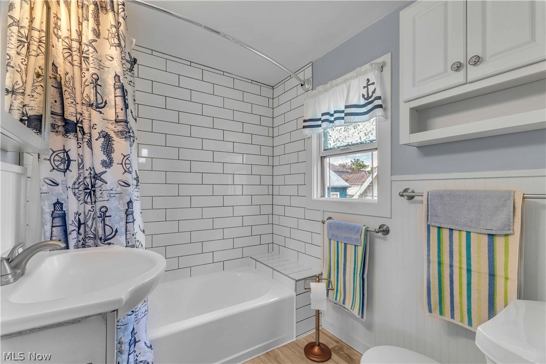 114 Vine Street Fairport Harbor OH 44077