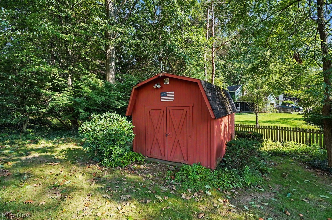 2493 Jennifer Drive Poland OH 44514
