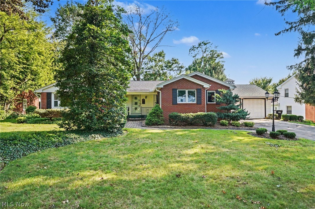 2493 Jennifer Drive Poland OH 44514