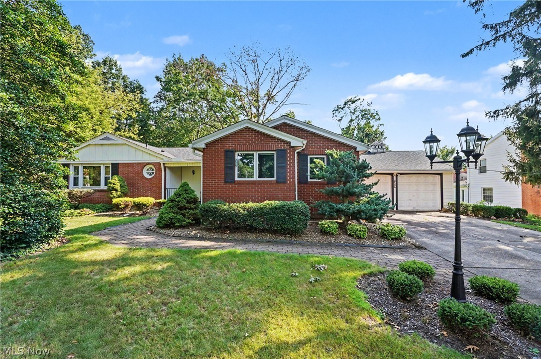 2493 Jennifer Drive Poland OH 44514