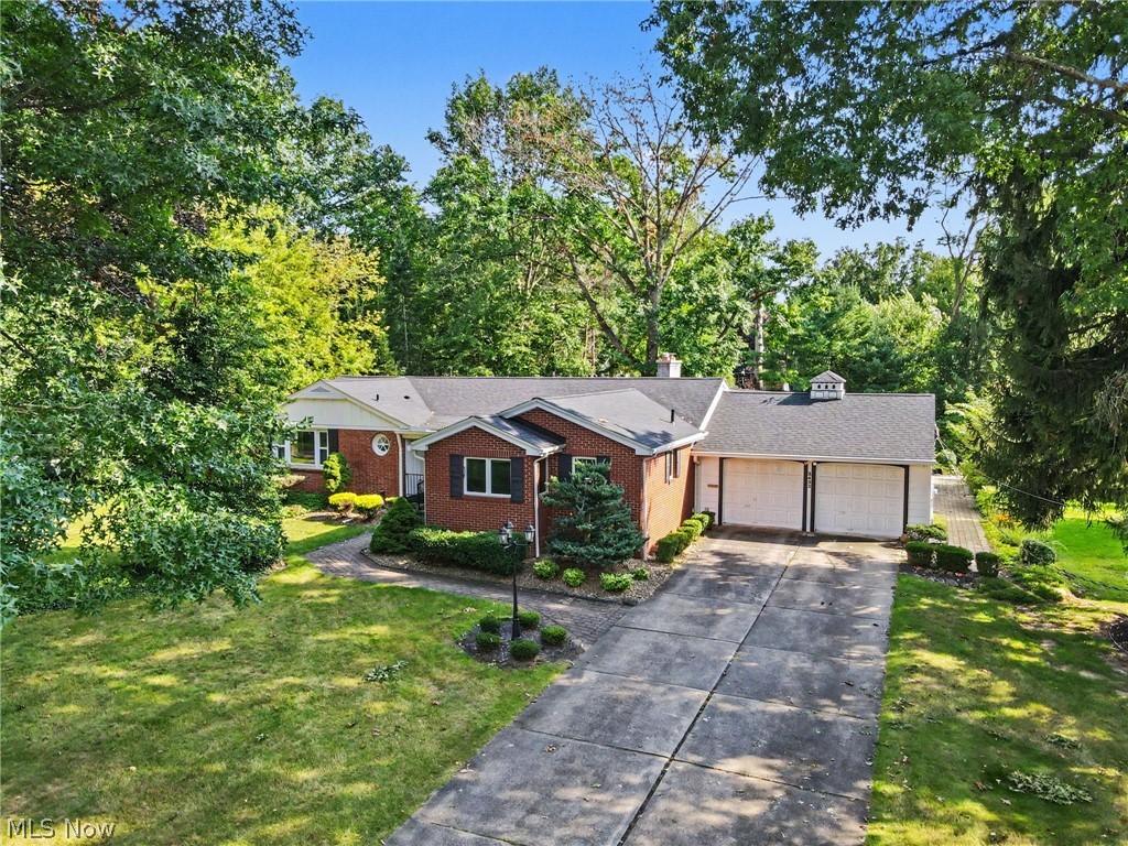 2493 Jennifer Drive Poland OH 44514