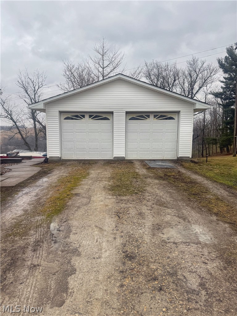 2040 State Route 152 Dillonvale OH 43917