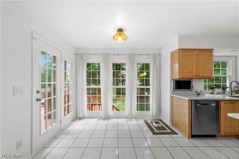 20116 Ellsworth Drive Strongsville OH 44149