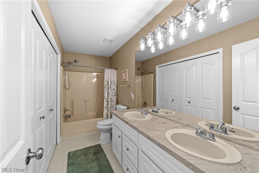 20116 Ellsworth Drive Strongsville OH 44149