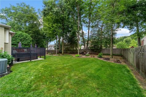 20116 Ellsworth Drive Strongsville OH 44149