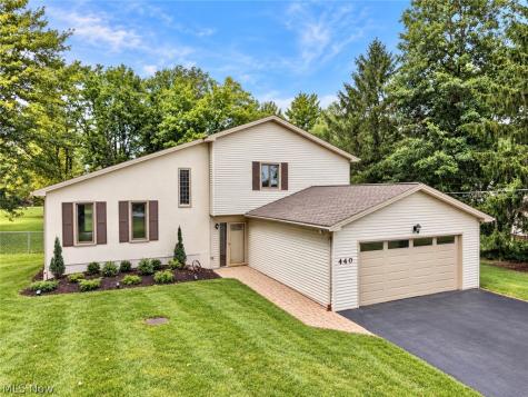 440 Station Road Valley City OH 44280