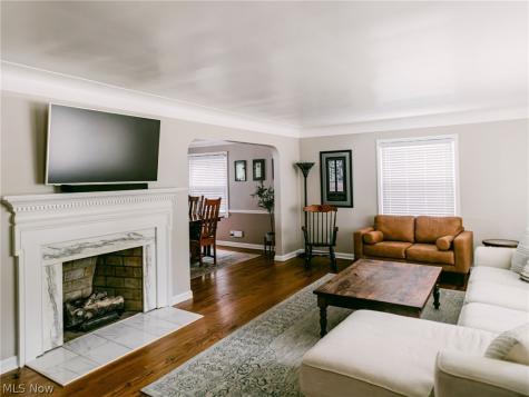 19406 Scottsdale Boulevard Shaker Heights OH 44122