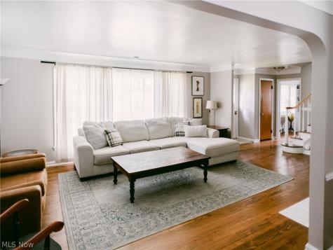 19406 Scottsdale Boulevard Shaker Heights OH 44122