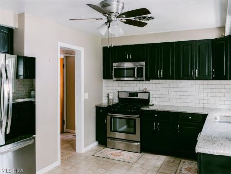 19406 Scottsdale Boulevard Shaker Heights OH 44122