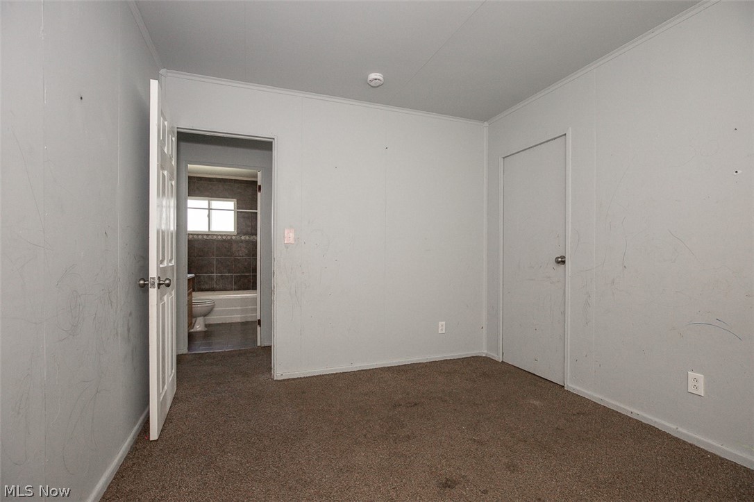 17614 Rook Circle Cleveland OH 44112