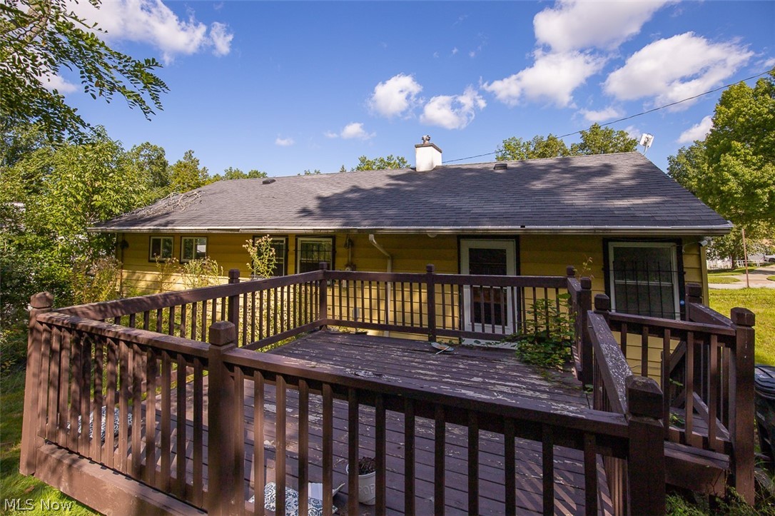17614 Rook Circle Cleveland OH 44112