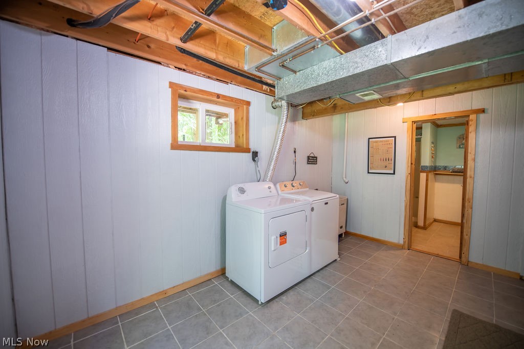 86110 Tappan Highlands Road Uhrichsville OH 44683