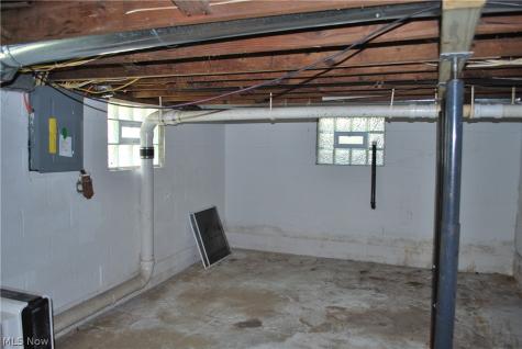 320 Broadway Street Amherst OH 44001