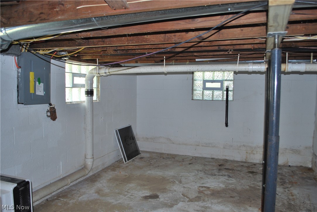 320 Broadway Street Amherst OH 44001