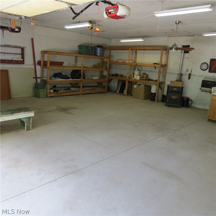 3086 Apollo Road SE Carrollton OH 44615