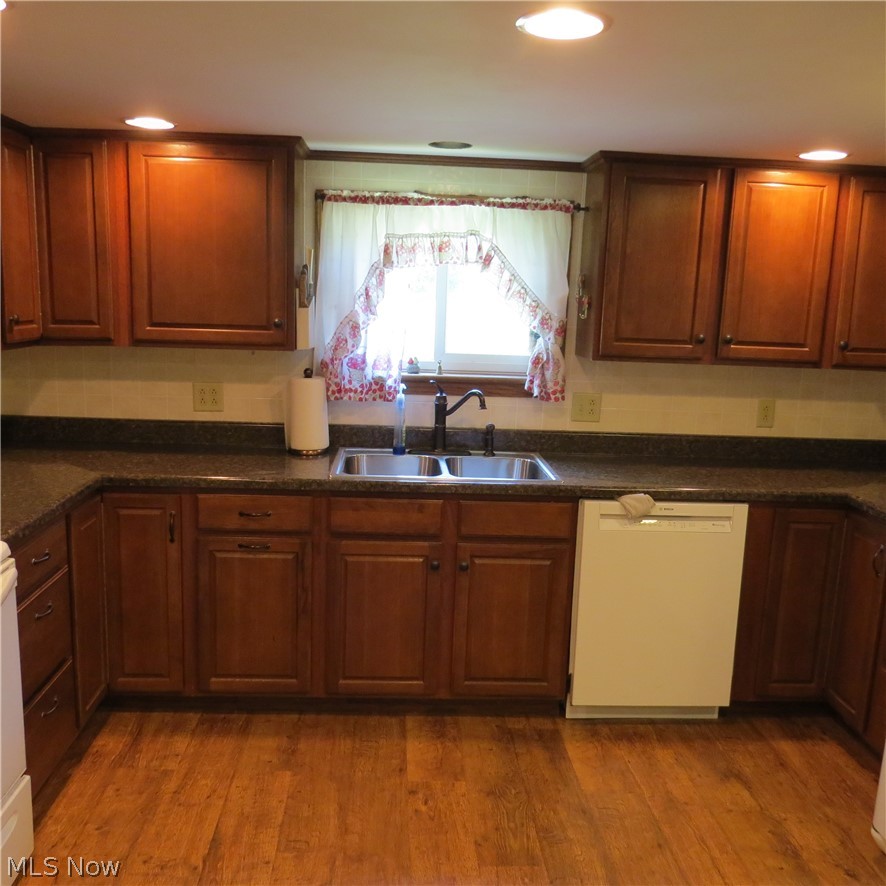 3086 Apollo Road SE Carrollton OH 44615