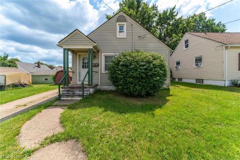 1347 Hammel Street Akron OH 44306