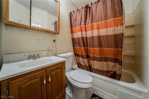 1347 Hammel Street Akron OH 44306