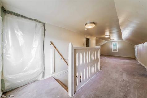 1347 Hammel Street Akron OH 44306