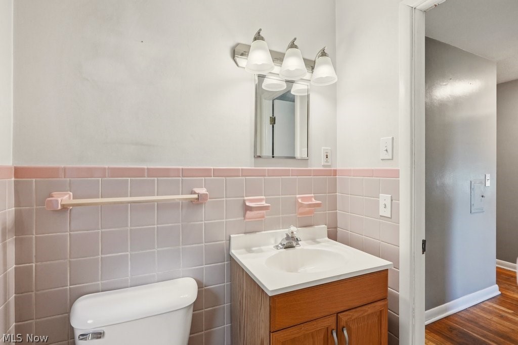 8908 Falls Lane Broadview Heights OH 44147