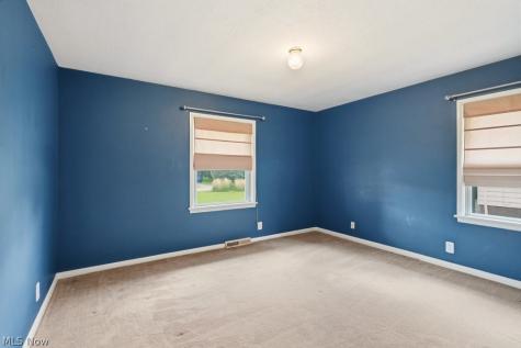8908 Falls Lane Broadview Heights OH 44147