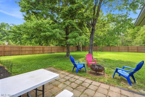 8908 Falls Lane Broadview Heights OH 44147