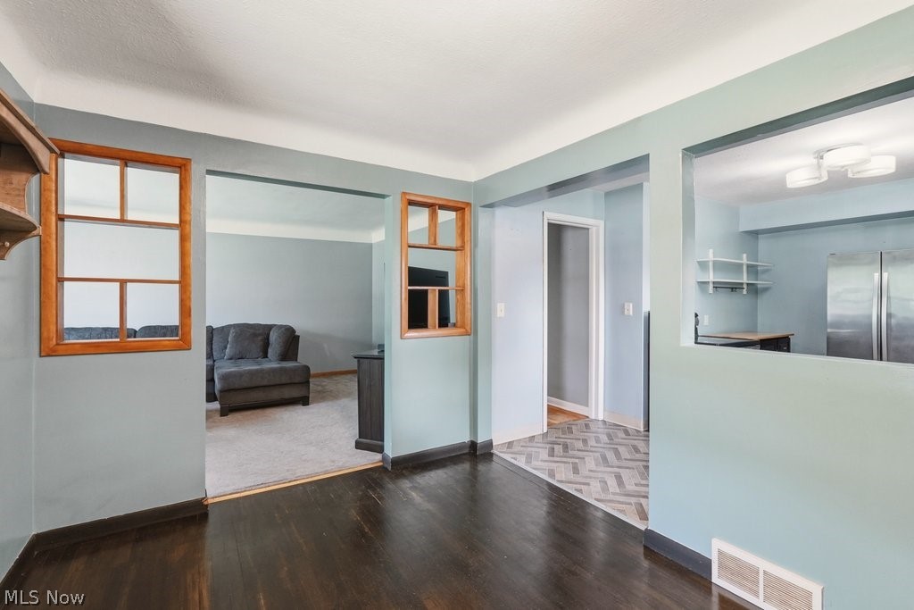 8908 Falls Lane Broadview Heights OH 44147