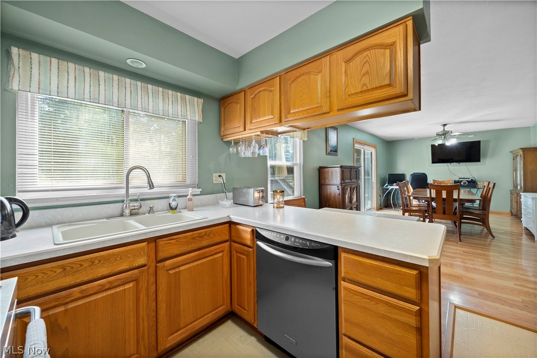 26043 Redwood Drive Olmsted Falls OH 44138