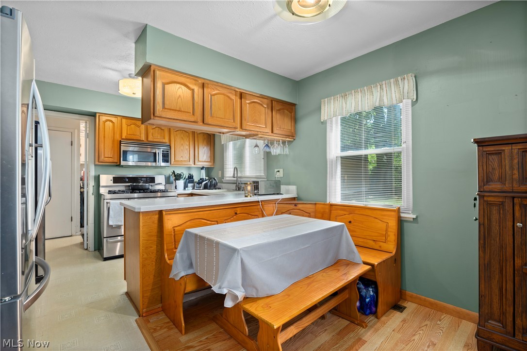 26043 Redwood Drive Olmsted Falls OH 44138